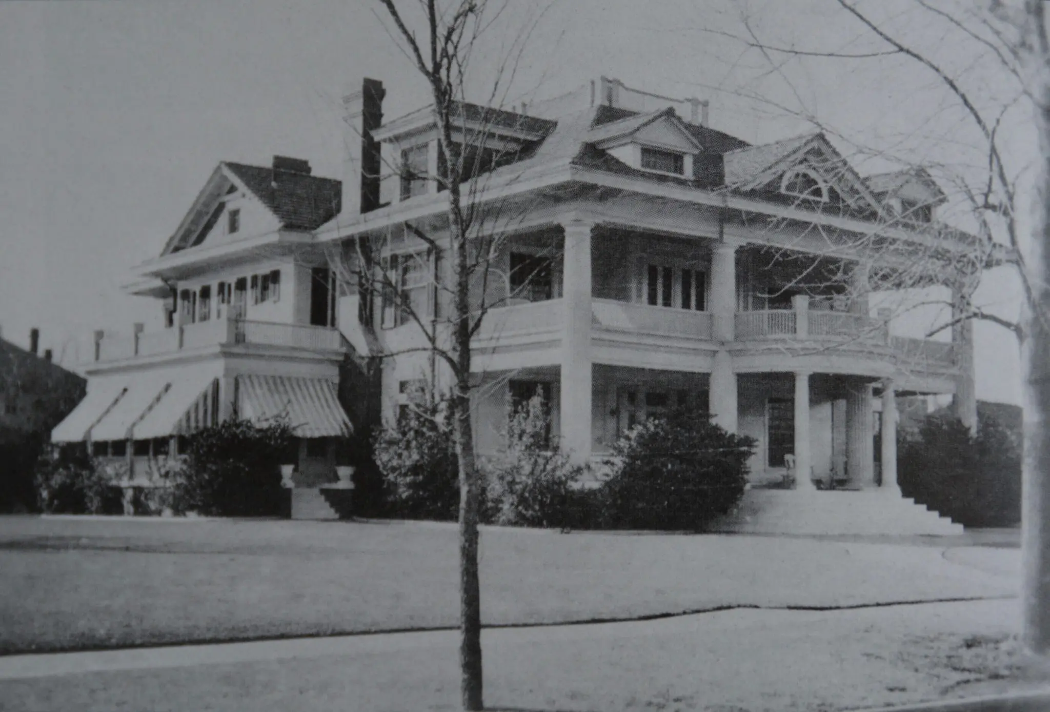 Vintage photo of No. 5 Courtlandt Place, completed in 1913, and designed by Sanguinet and Staats for Judge James and Allie Autry.