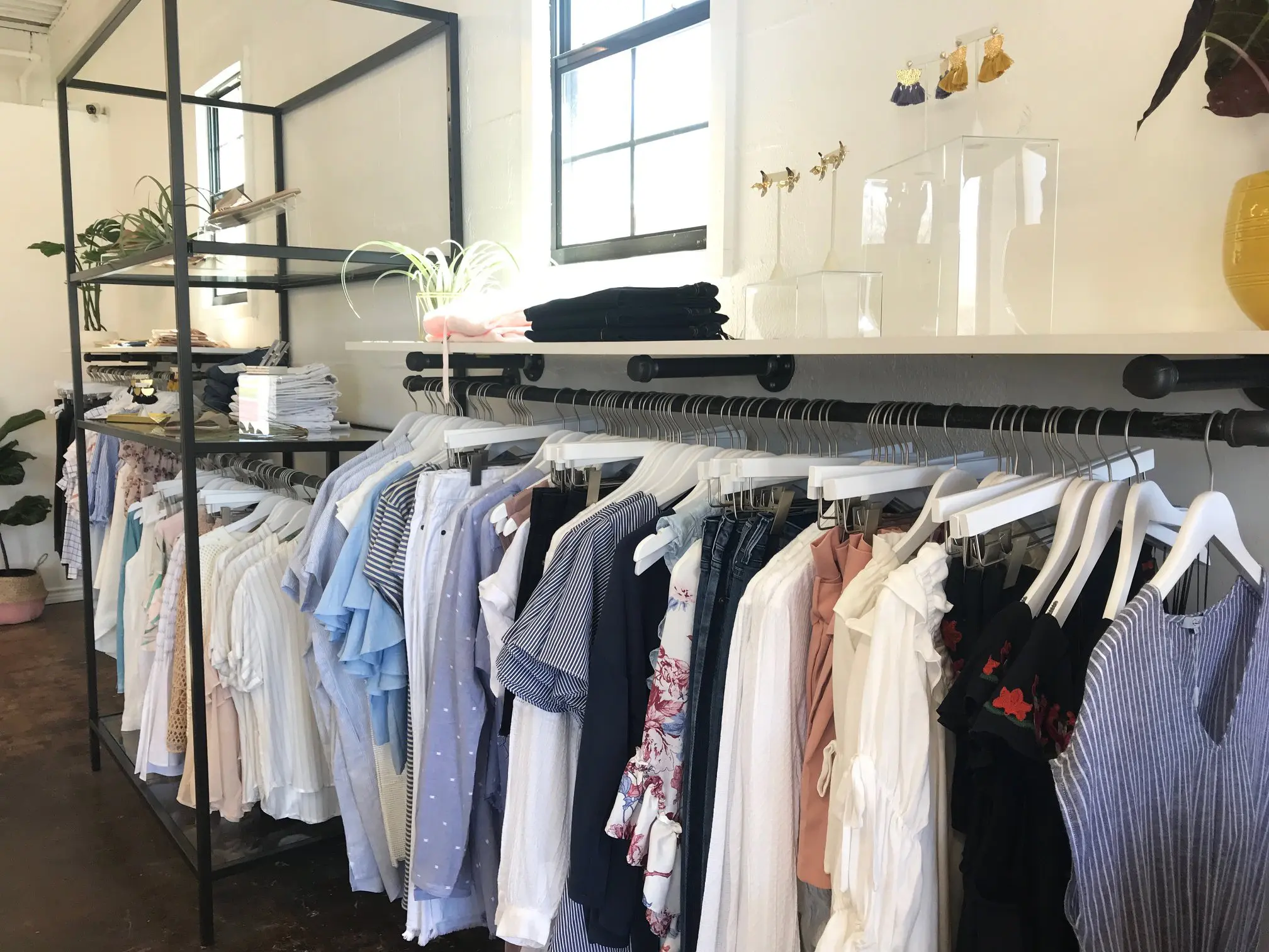 Shop Birdie follows a successful children's clothing store.