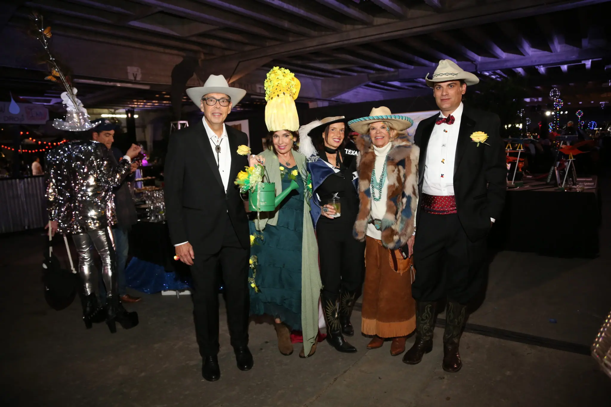 Dave & Madeline Merrill, Molly Kemp, Jane Vivion, Martin Pitts (Photo by Mike Herrera)