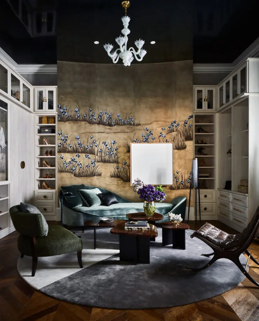 Master bathroom and dressing closet designed by Doniphan Moore. (Photo by Douglas Friedman)