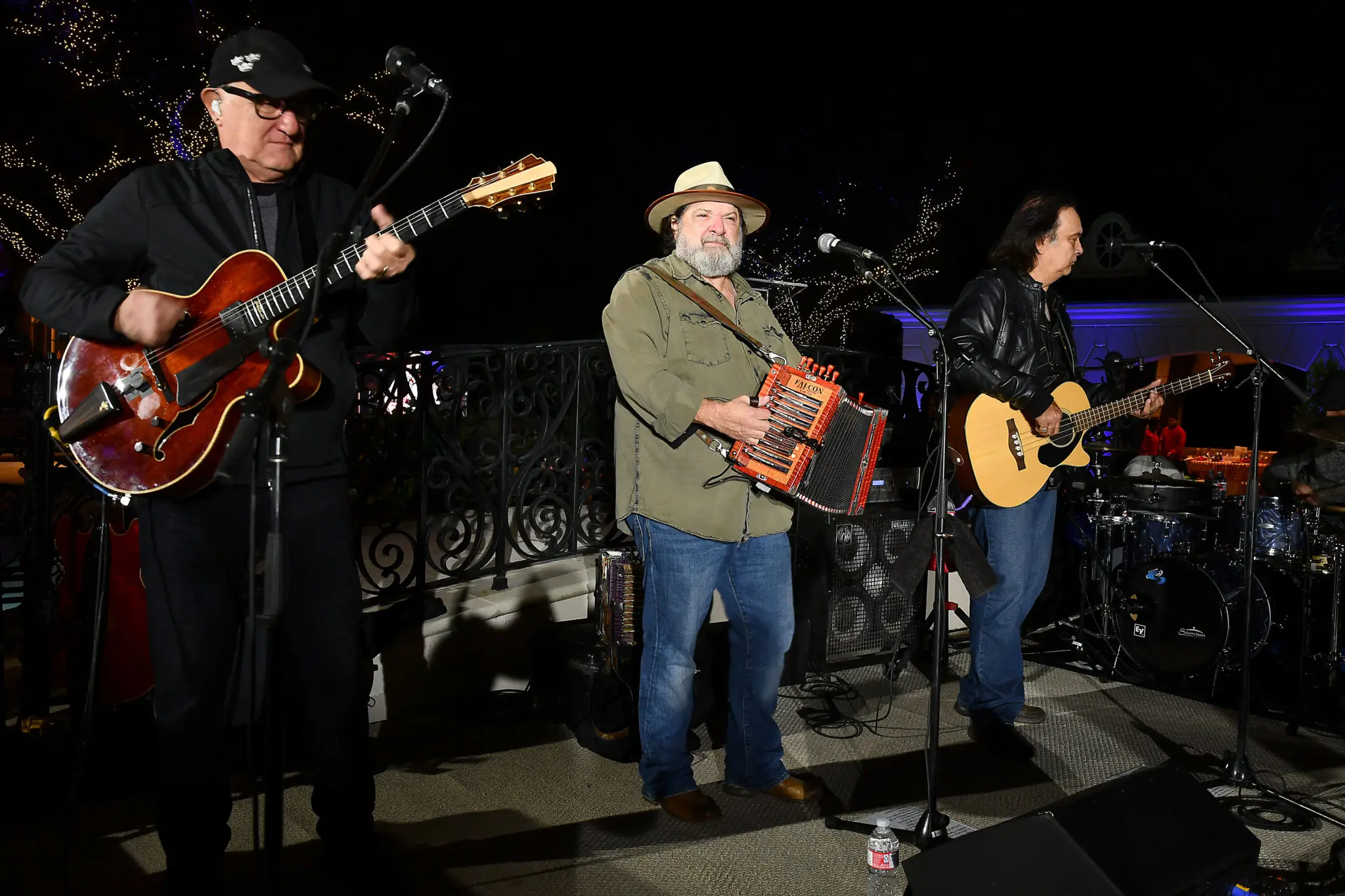 Grammy Award winner Wayne Toups performs at the Houston Police Foundation's 12th Annual True Blue Gala at the Fertitta family home (Dave Rossman photo)