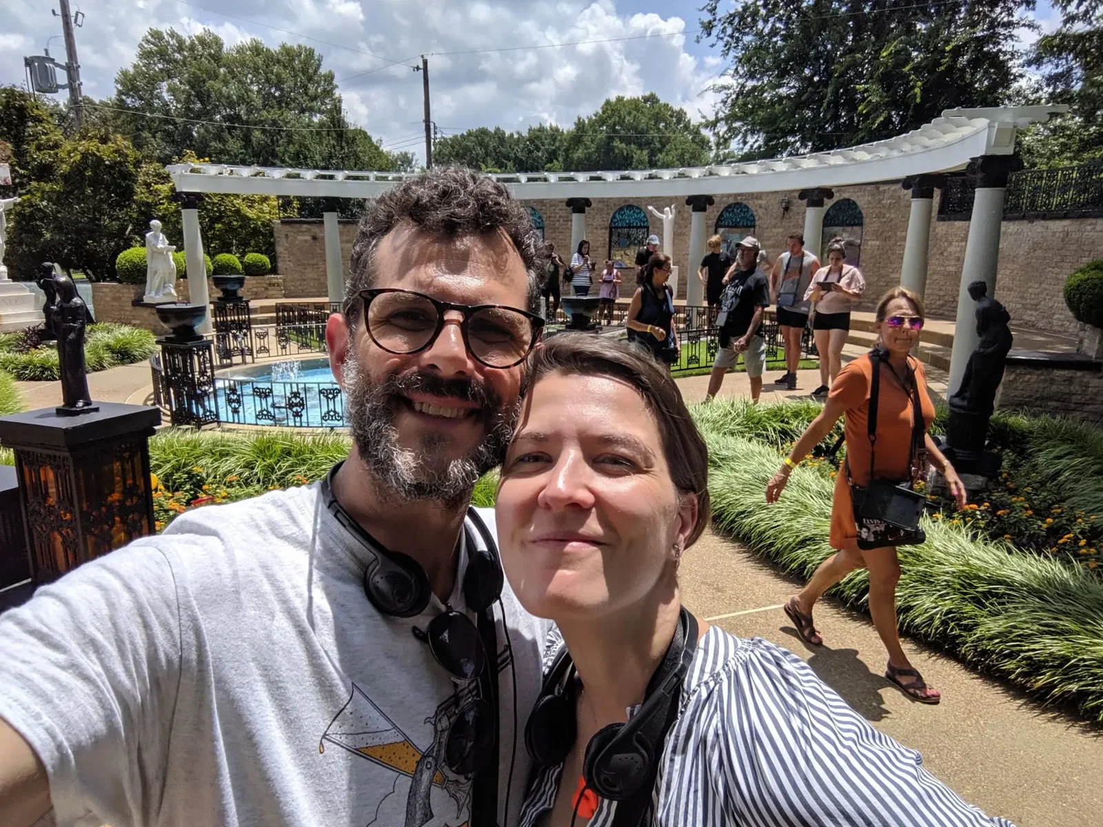 Zak Miano and author Ariane Roesch (Photo by Ariane Roesch and Zak Miano)