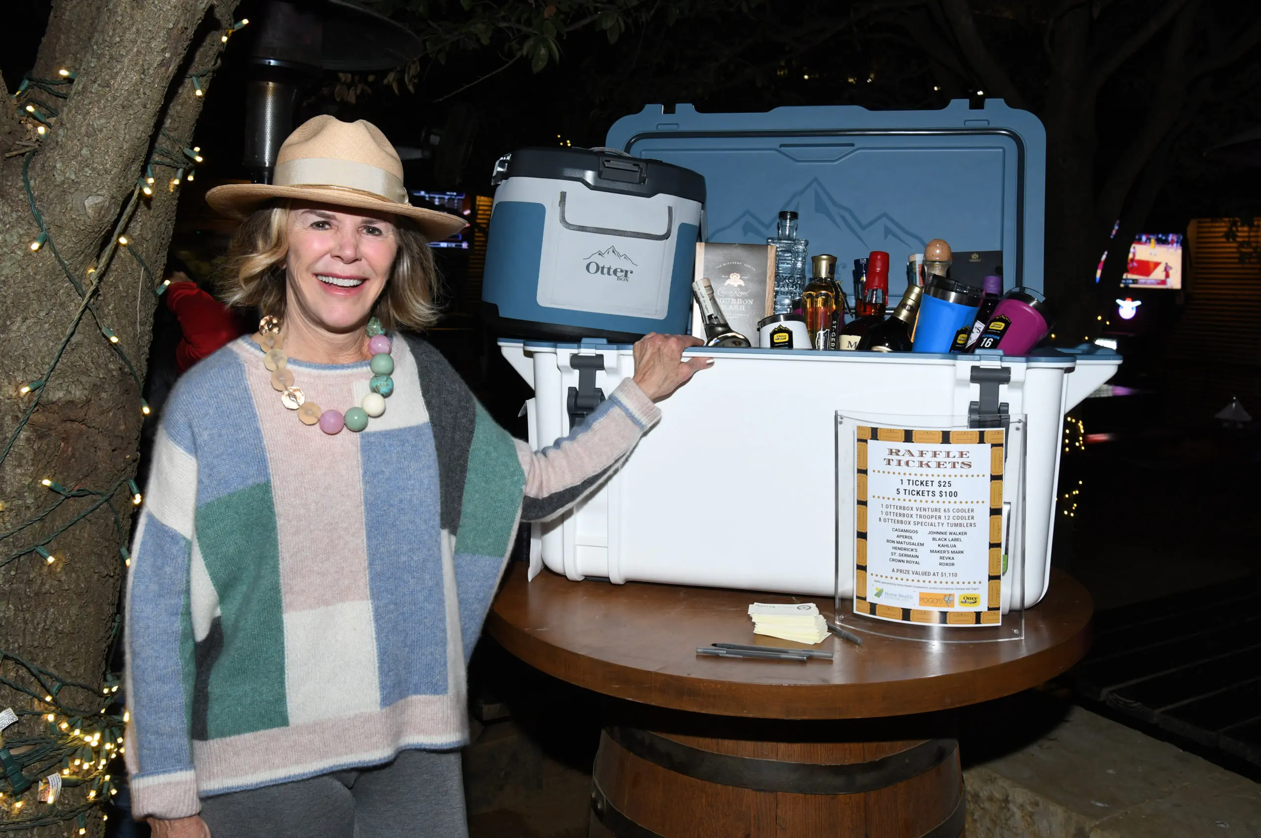 Joan Doering and a wonderful raffle item