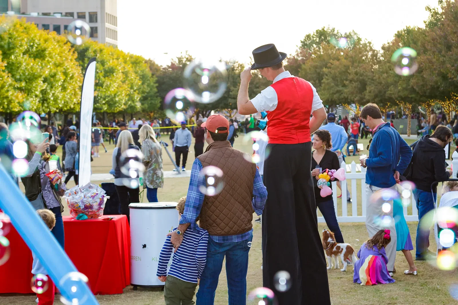 Magic filled the air at Circus in the Park. (Photo by WJNPHOTO)