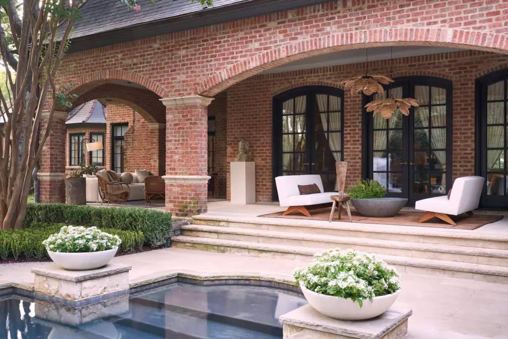 Covered porch designed by Kevin Spearman Design Group.  (Photo by Stephen Karlisch)