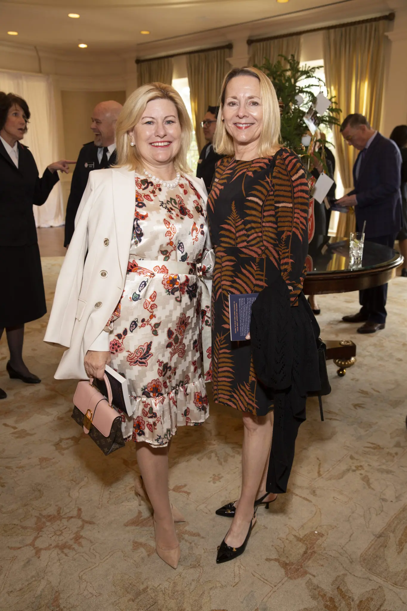 Maureen Higdon, Darlene Clark 