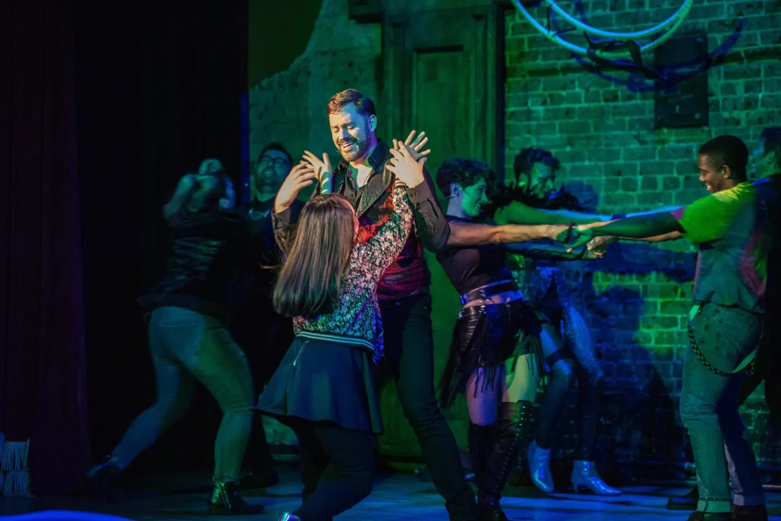 Photo by Claire Logue – Arianna Bermudez, Abraham Zapata, Mai Le, Brad Goertz, Donna Bella Litton, Jordi Viscarri, Danté Anderson, Jaime Peña (Photo by Claire Logue)
