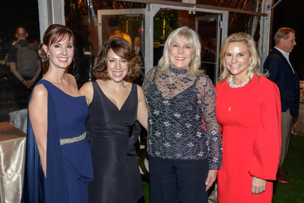 Melinda Bell, Catherine Cox, Paige Flink, Natalie Lorio (Photo by WJNPHOTO)