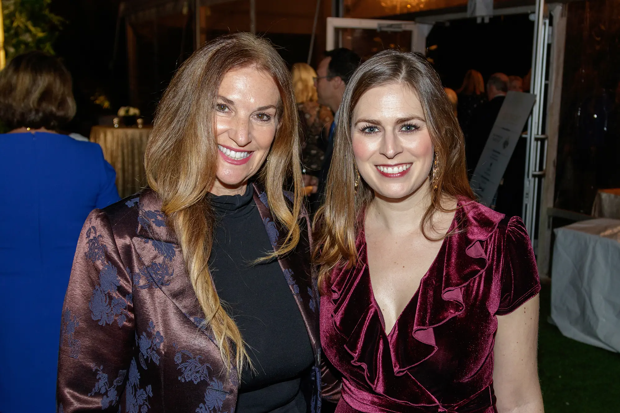 Cindy Kahn, Erica Hoelscher (Photo by WJNPHOTO)