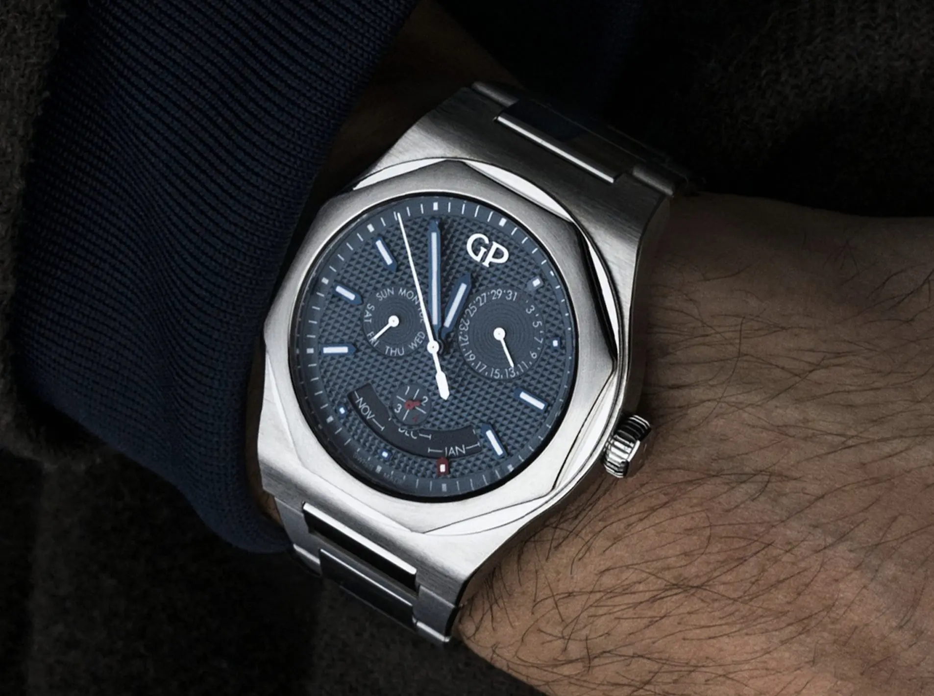 Girard-Perregaux Laureto Perpetual Calendar watch in stainless steel 