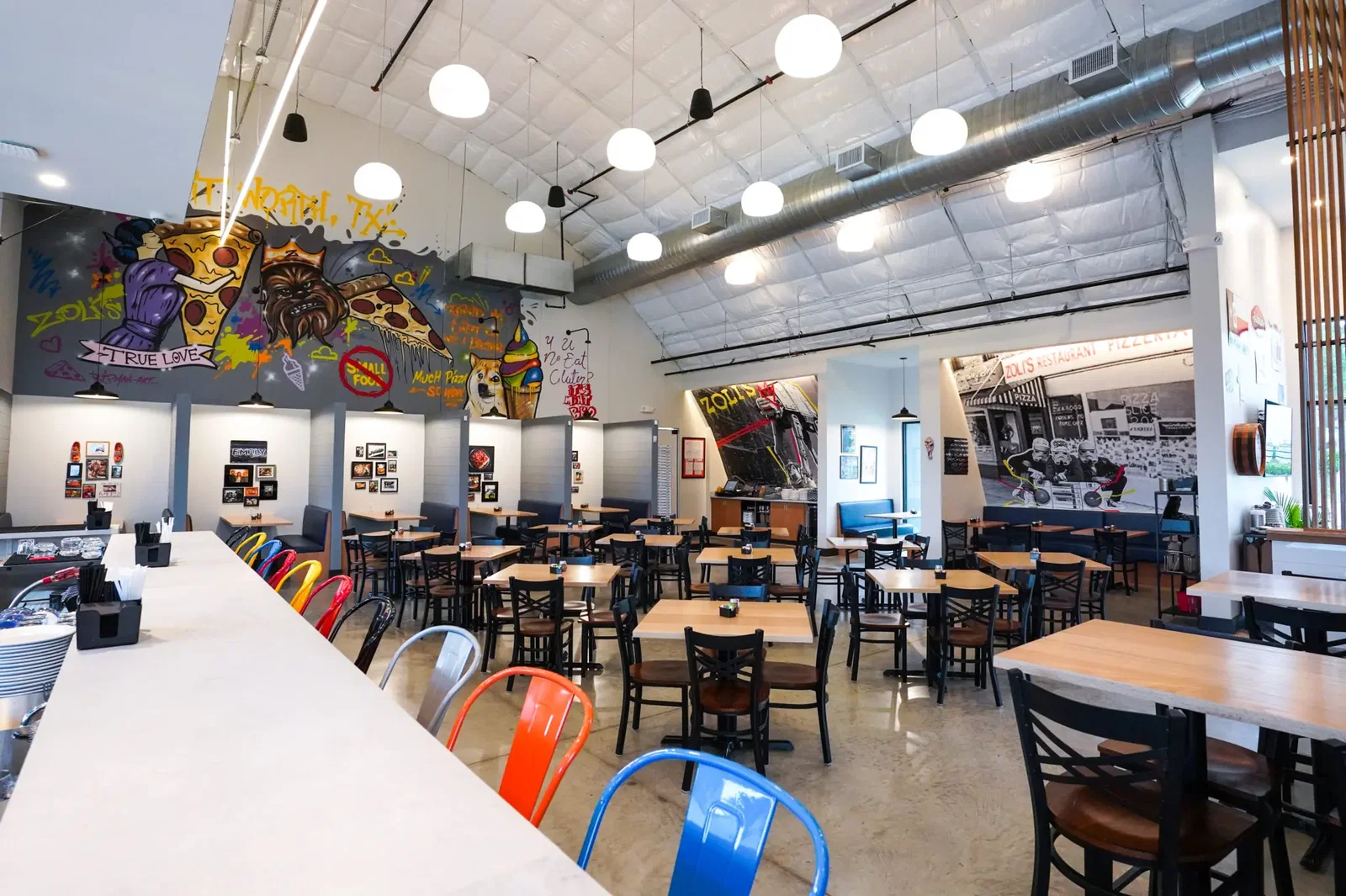 Zoli's  Fort Worth is making the most of its space.