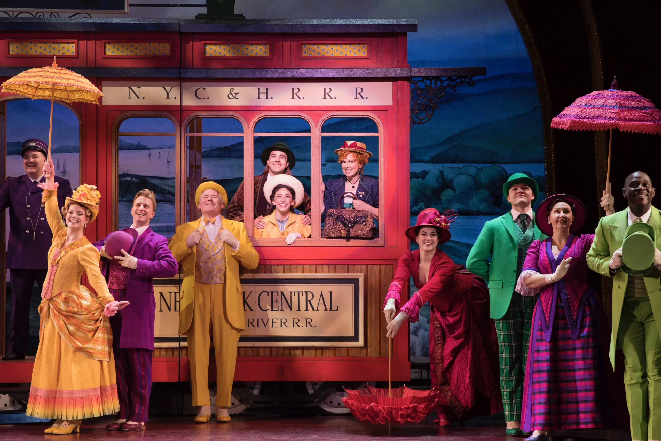 Hello, Dolly! 2020 tour (Photo by Julieta Cervantes)