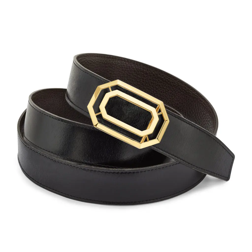 Signature de Boulle Hallmark Buckle  18K yellow gold.