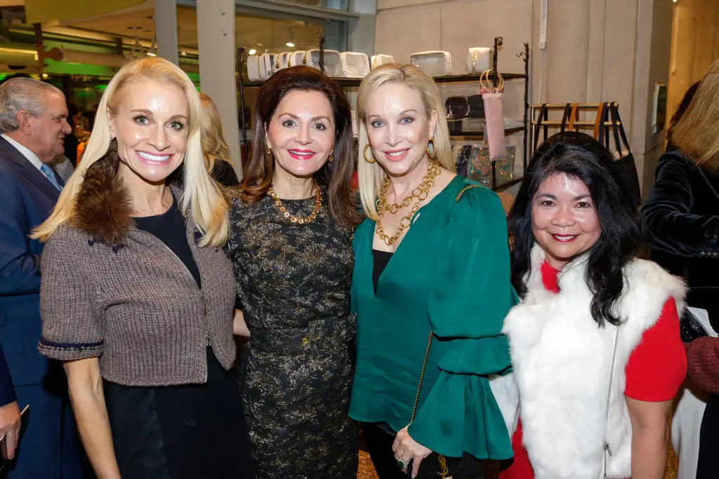 Maggie Kipp, Melinda Knowles, Kim Hext, Nancy Gopez (Photo by WJNPhoto)