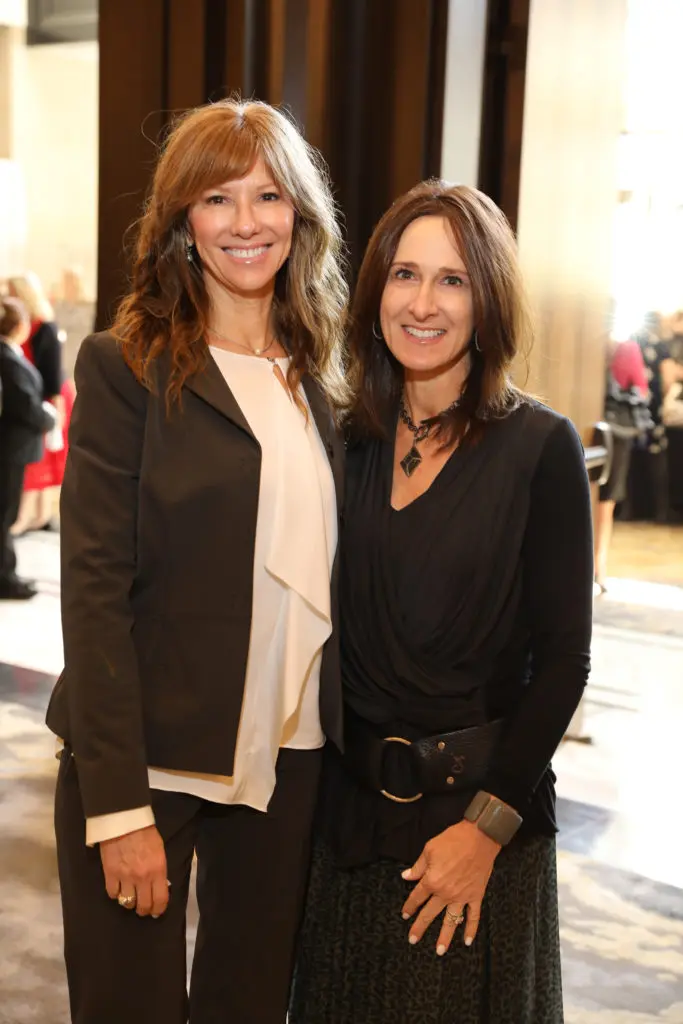 Nancy Troxel, Lisa Erwin (Photo by Priscilla Dickson)