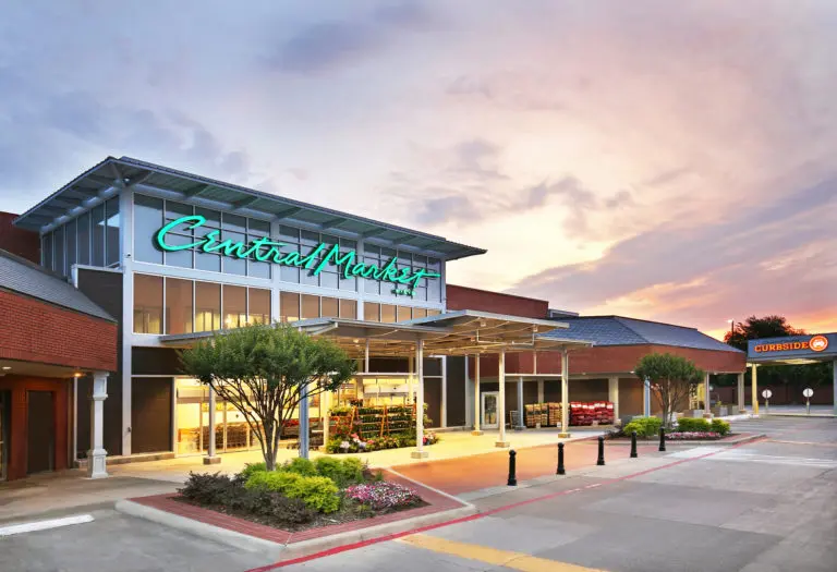 Central Market's Dallas Midway location. Courtesy of Central Market