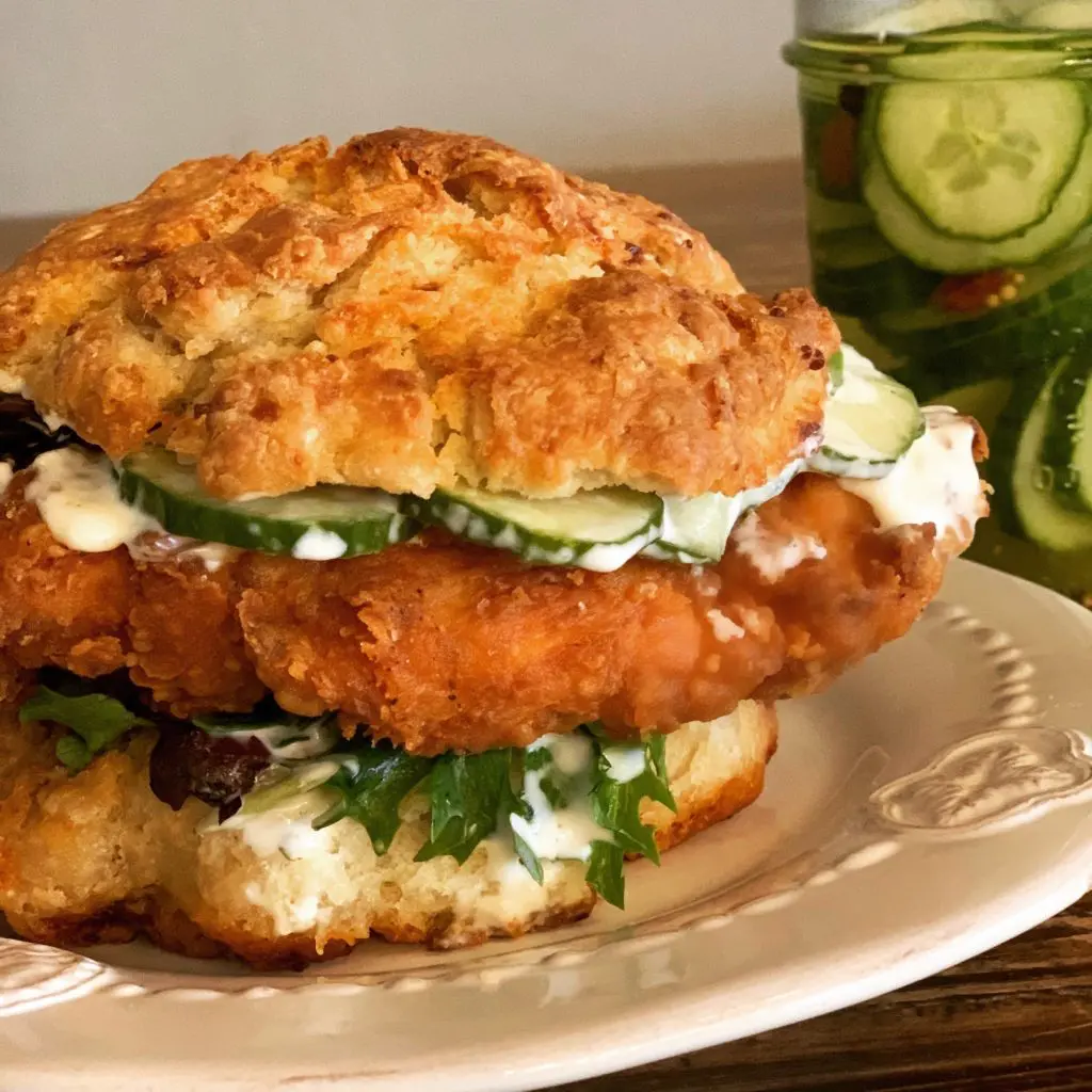 Chick & Biscuit is the sister company of Grapevine's Mason & Dixie. 
