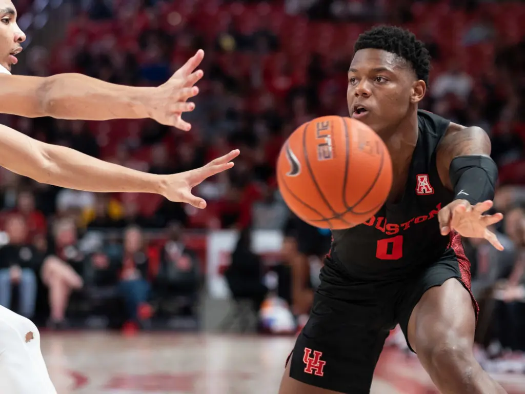 University of Houston guard Marcus Sasser is a talented passer and shooter. (Photo by F. Carter Smith)