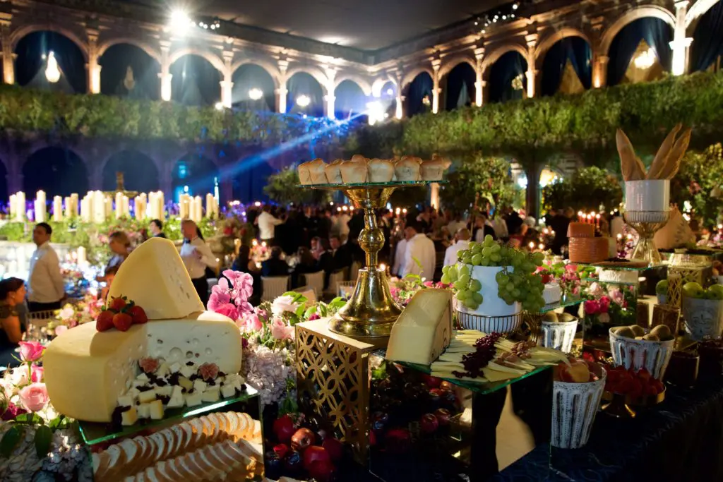 Catering for the wedding was done by Mexico City's Les Croissants. (Photo by Graciela Ubando)
