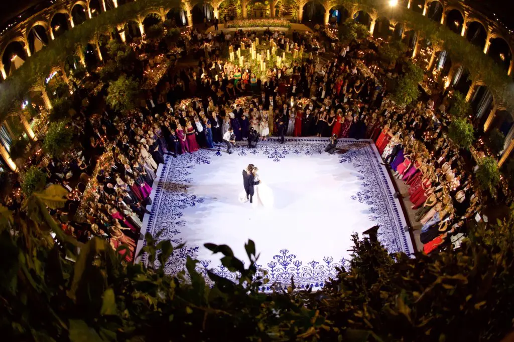 Dagney & Carlos Gómez del Campo share the first dance on the dance floor created specially for the couple.   (Photo by Graciela Ubando)