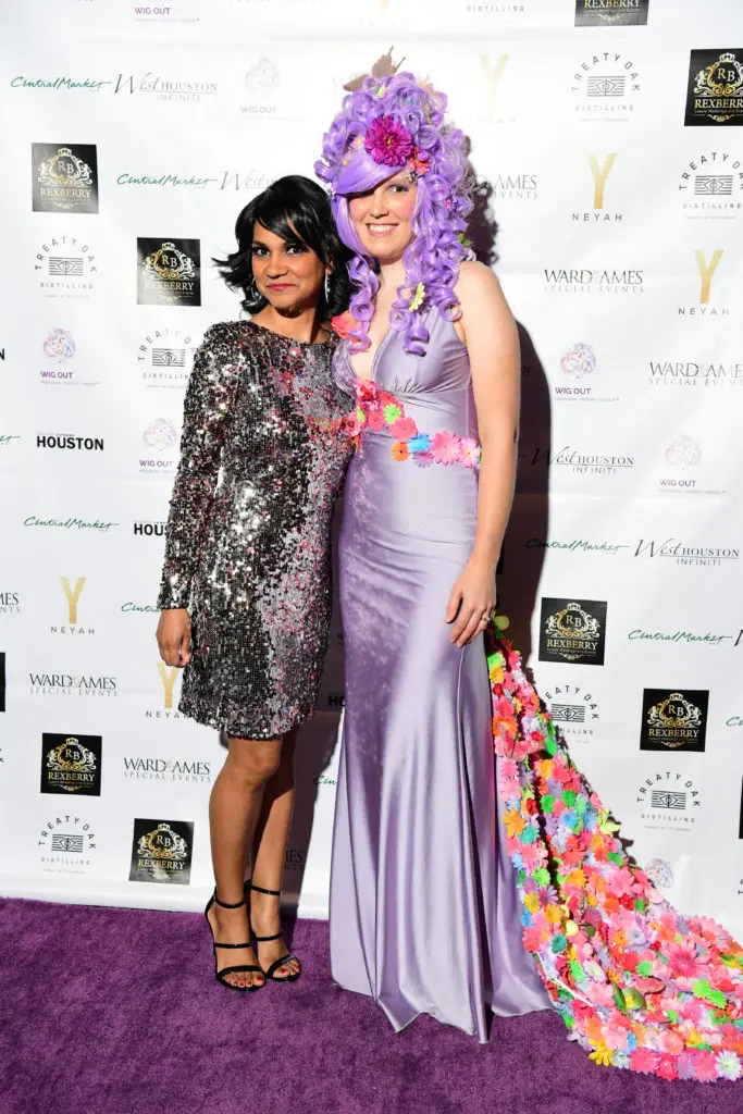 Miranda Gonzales, Amy Johansson de Viteri (Photo by Daniel Ortiz)