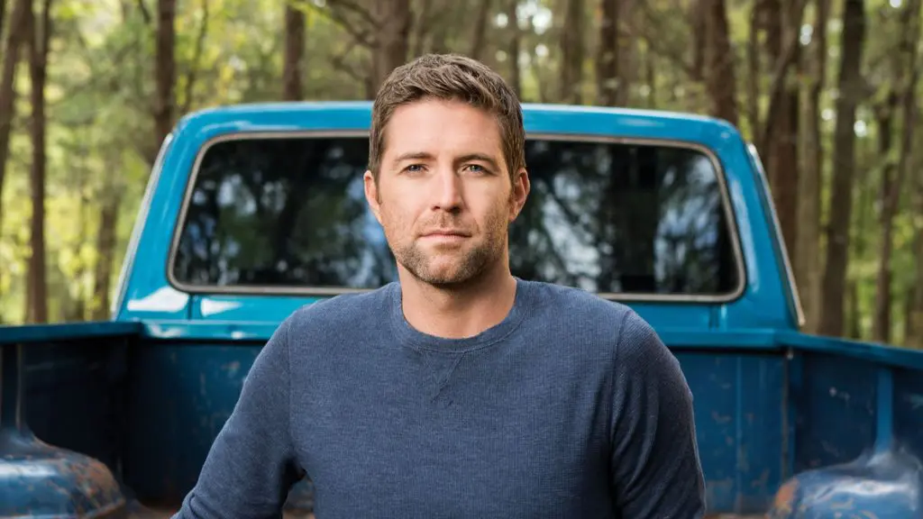 Country and gospel singer is taking over The Bomb Factory on Saturday.