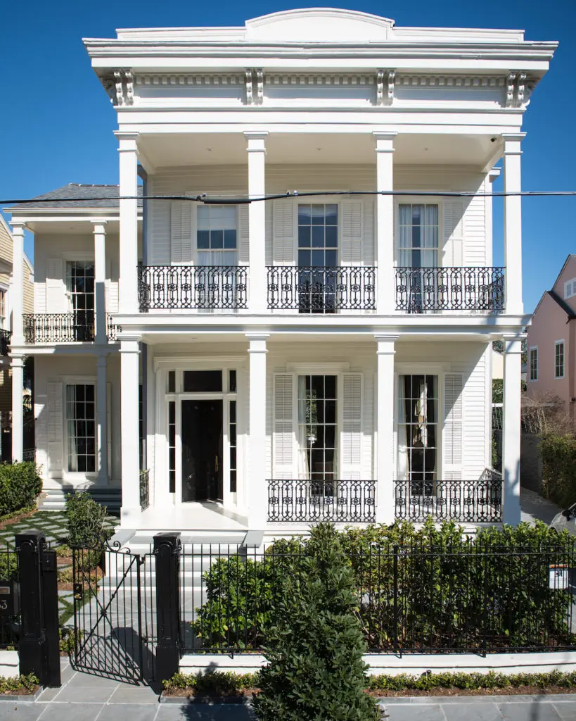 Jane Scott Hodges’ 1869 Greek Revival house is in New Orleans’ Garden District. (Photo by Paul Costello)
