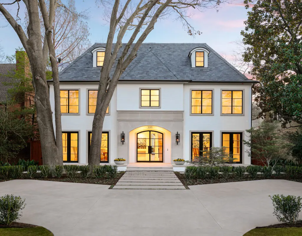 3311 Beverly Drive has a prime spot on one of Highland Park's most beautiful streets.