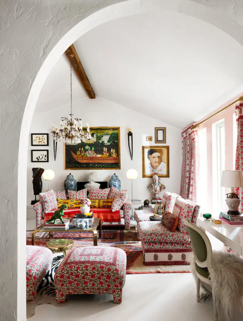 Two Eclectic Homes in Trophy Club Are a Master Class in Mixing Periods and Styles