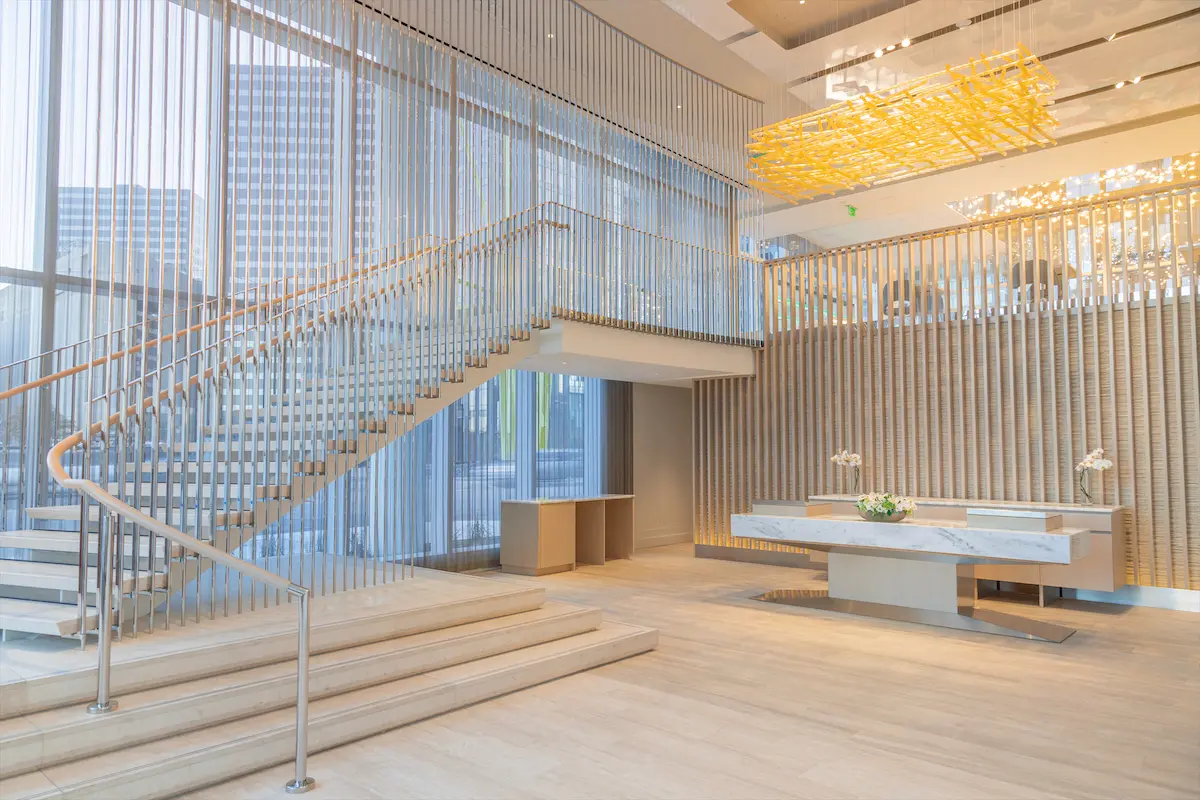 39 4×6 Lobby_HALL Arts Hotel (Photo by Robert Tsai )