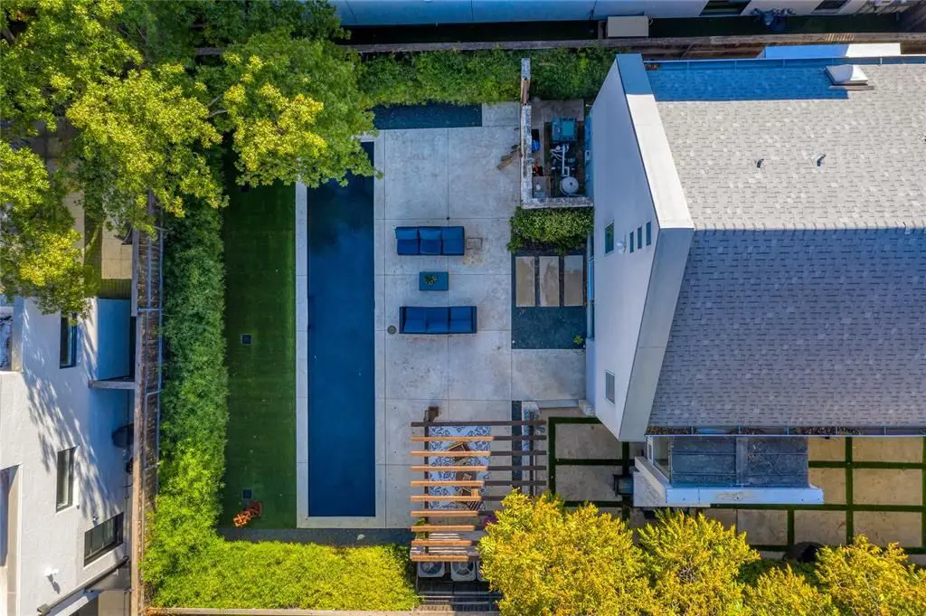 And a birds-eye view, for good measure. (Photo by Briggs Freeman Sotheby's)
