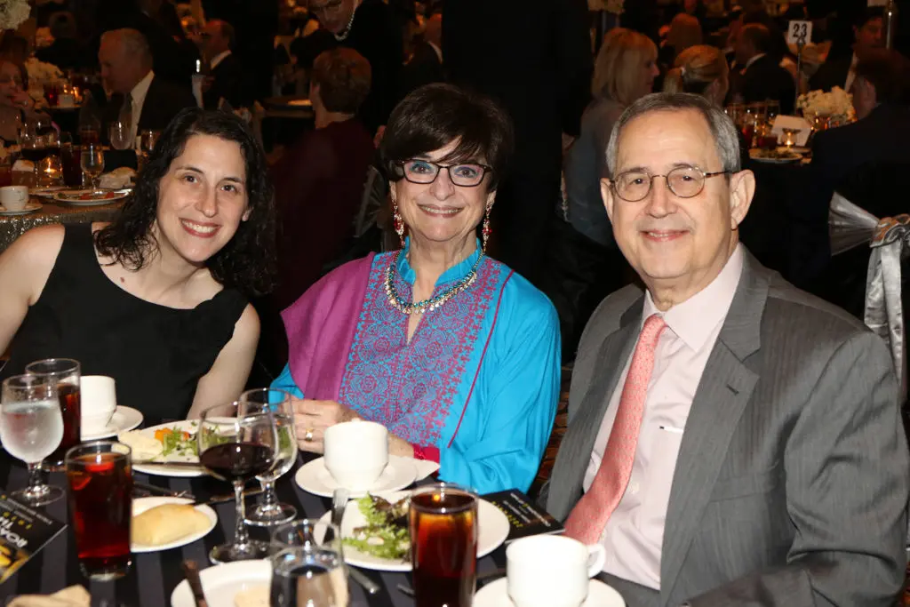 Rebecca Weiner, Leslie & Sandy Weiner (Photo by Joe Vela)