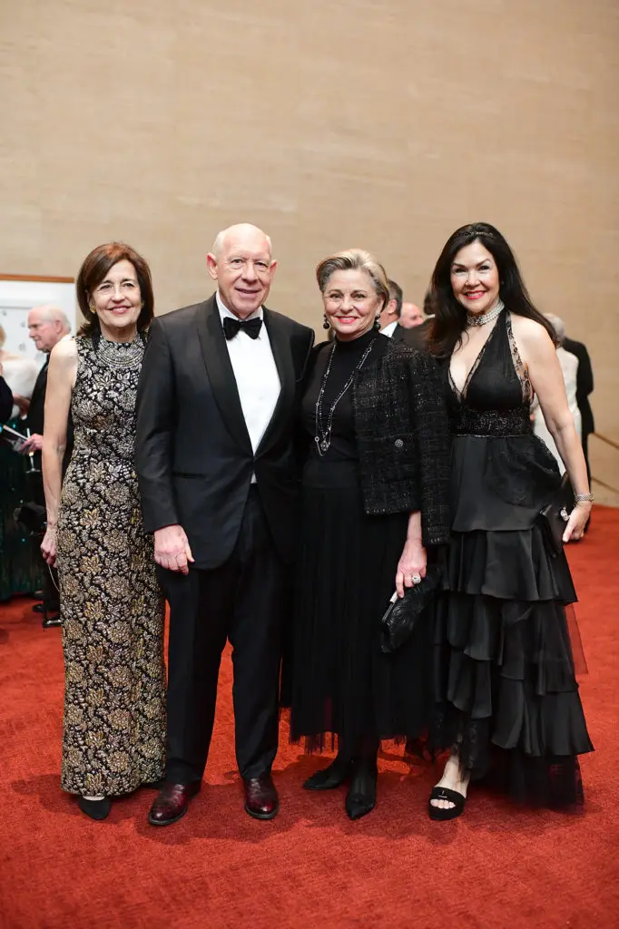 Andrea & Bill White, Beth Madison, Geraldina Wise (Photo by Daniel Ortiz)