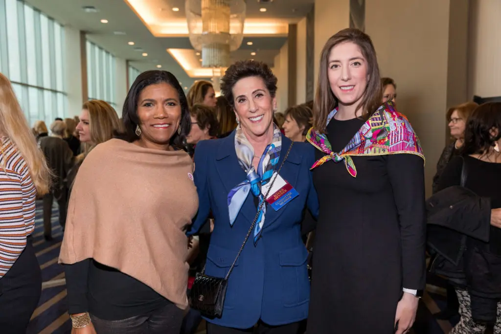 Cisselon Nichols Hurd, Phyllis Cohen, Rebecca Linn (Photo by Daniel Ortiz)