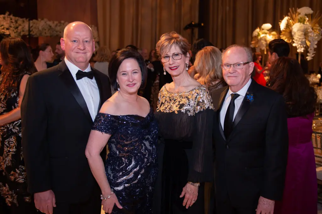 Craig Janies & Ann Neeson, Linda & Carl Kuykendall  (Photo by Wilson Parish)