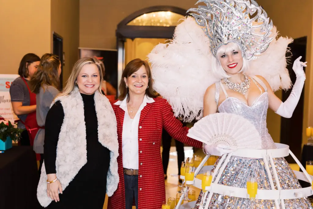 Emily McCarroll Loomis, Ann McCarroll, Champagne Diva at the Tri Delta Philanthropies' fundraiser, The Sale (Photo by Parker Chase Photography)