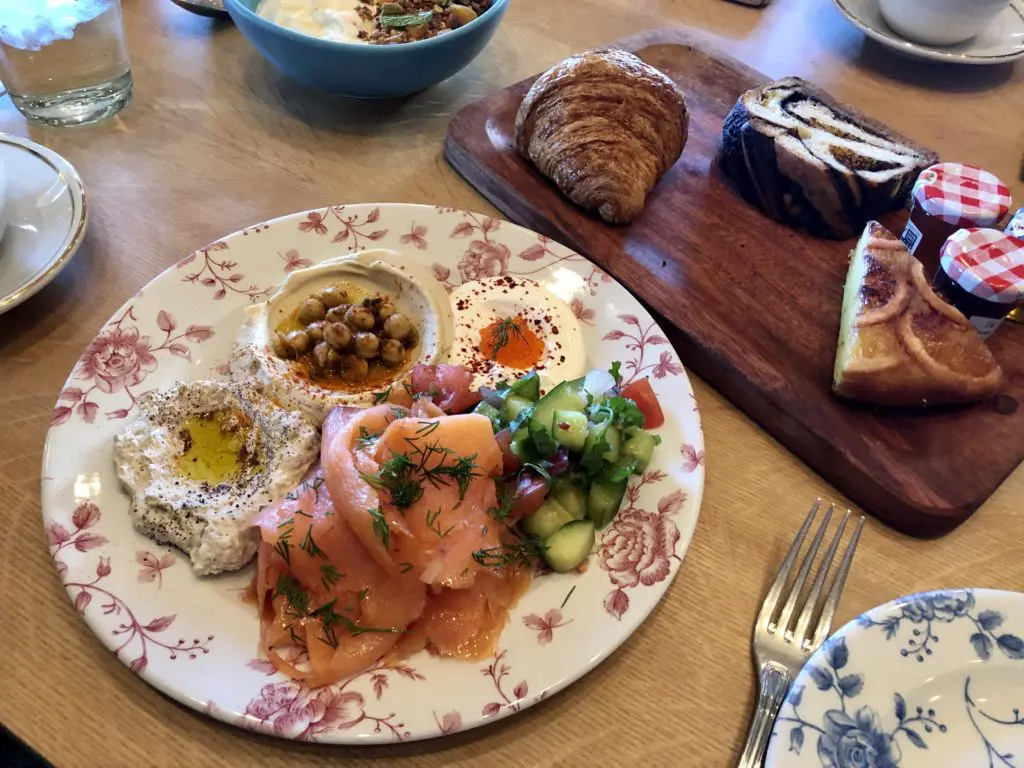 You can't go wrong with a mezze plate and pastries at Austin Proper's The Peacock. (Photo by Megan Ziots)