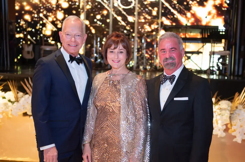 Jay Jones, Leigh Smith, Terry Wayne Jones (Photo by Wilson Parish)