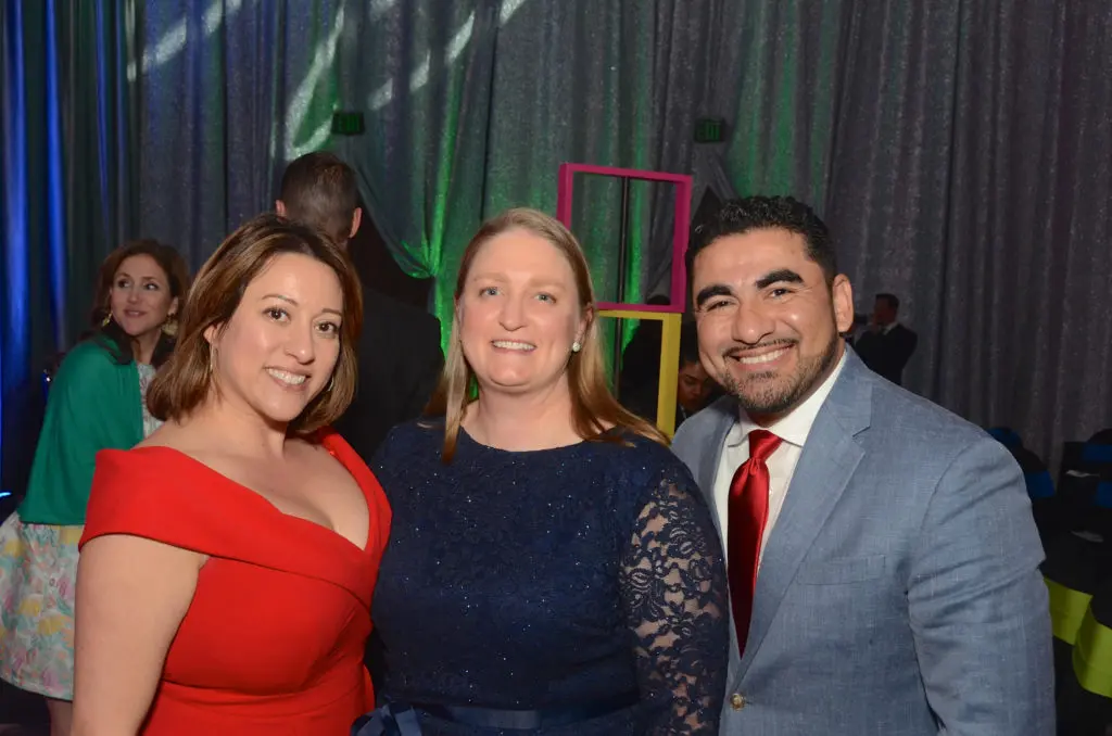 Lisa Descant, Debbie & State Rep. Armando Walle 
