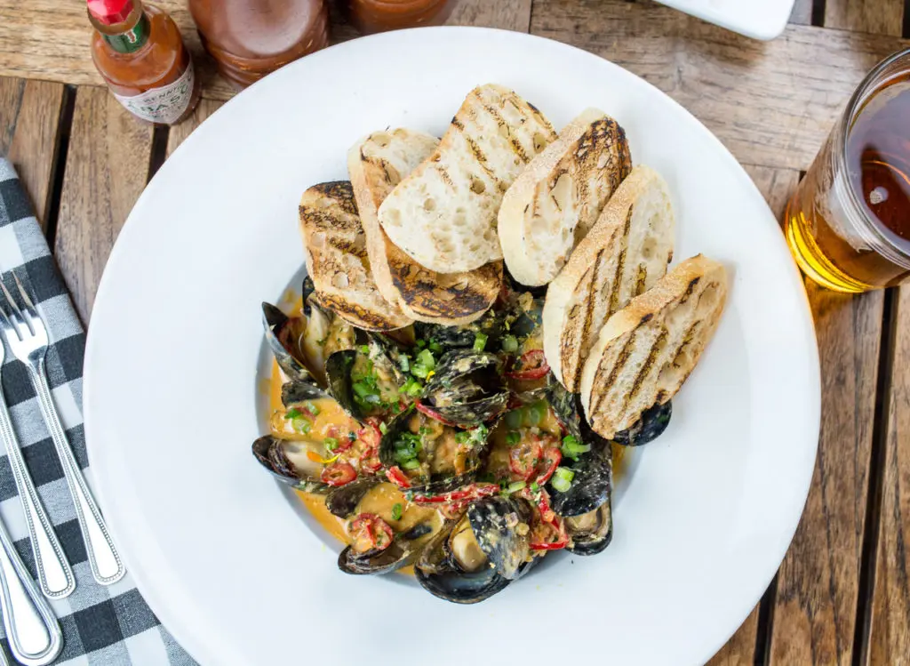 Curry-Mussels-1-1024×749