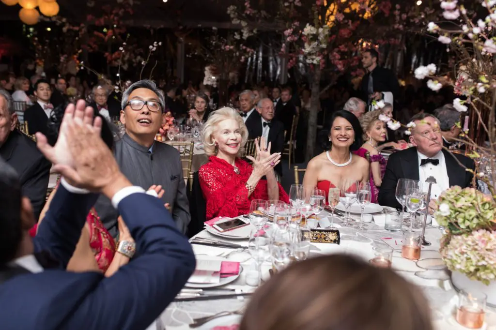 Consul General of China Cai Wei, honoree Lynn Wyatt, University of Houston chancellor and president Renu Khator, Richard Flowers (Photo by Leah Wilson)