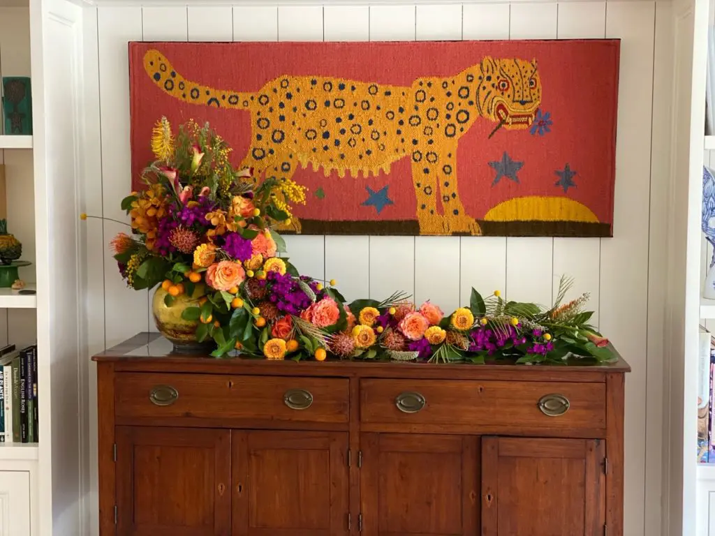 Home interiors are decorated by floral arrangements created by River Oaks Garden Club members. (Photo by Shelby Hodge)