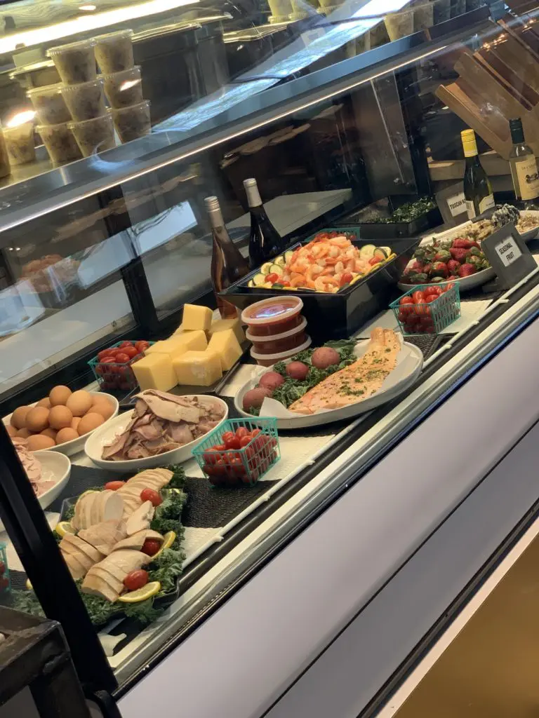 Full meals for take out are available at Rice Village Local Foods. (Photo by Local Foods)