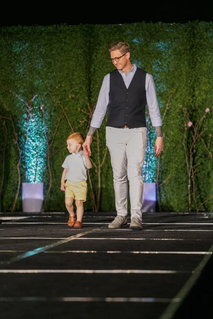 Models were students of The Ashford Rise School of Dallas, and accompanied by father figures. 
