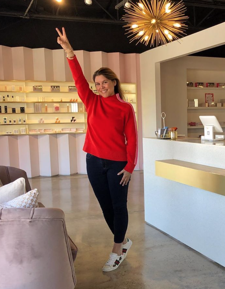 Estela Cockrell celebrating opening of her Switch2Pure bricks & mortar location. (Instagram photo)