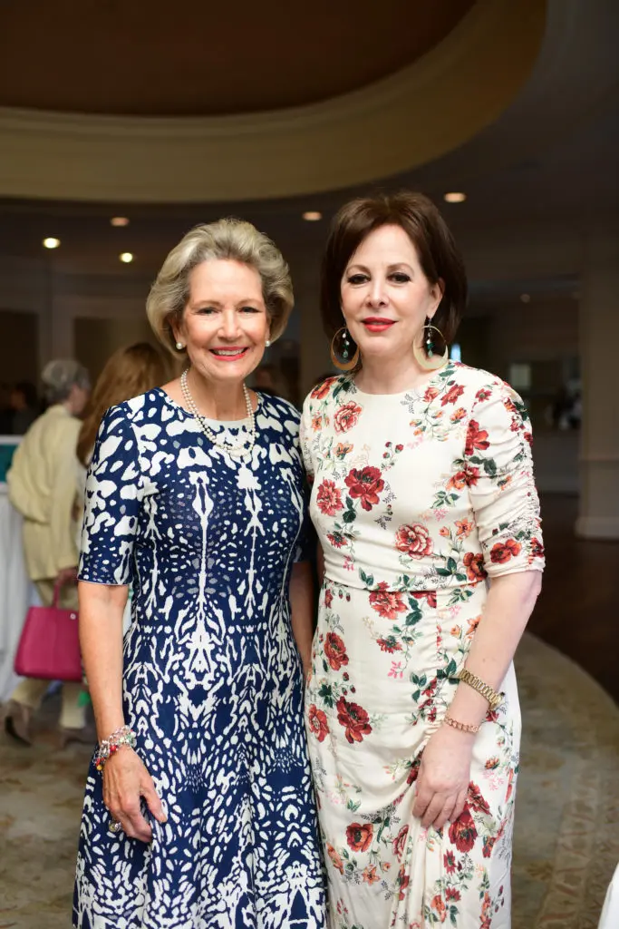 Susan Crouch, Anne Stewart (Photo by Daniel Ortiz)