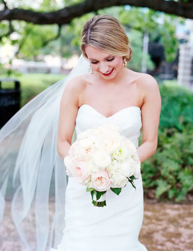 Michelle Klovans in Monique Lhuillier.