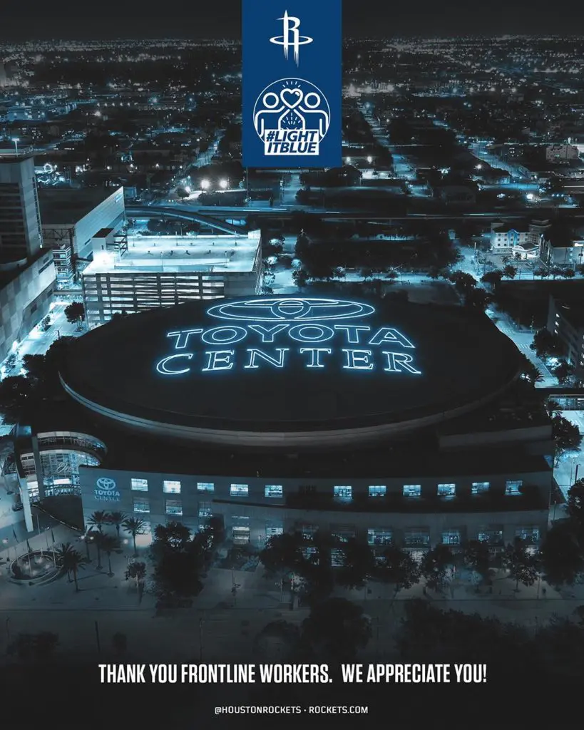 Toyota Center lights up the night with its salute (Instagram photo @rocketswire.usatoday.com)