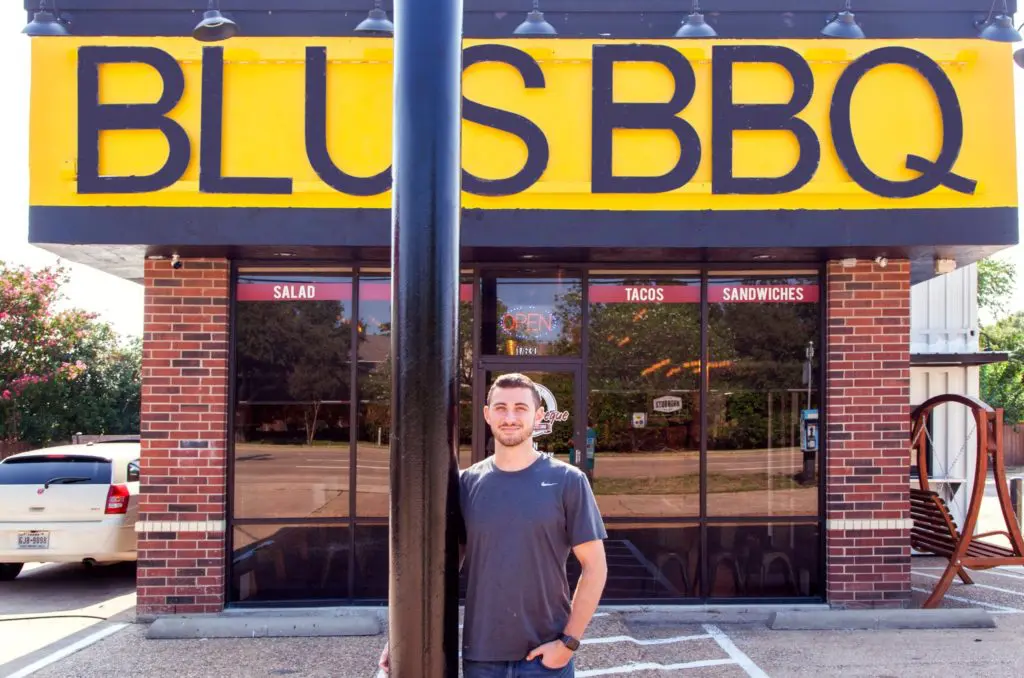New North Dallas Barbecue Restaurant Donates Whole Chickens to First Responders and Hospital Workers
