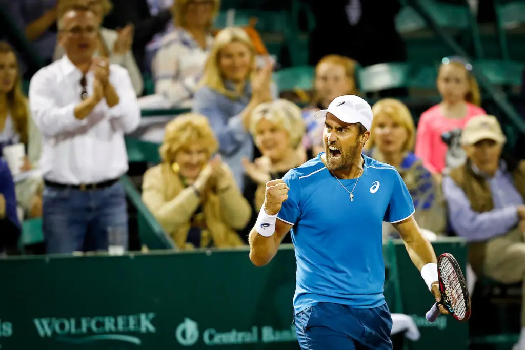 Steve Johnson during the Fayez Sarofim & Co. U.S. Men's Clay Court Championships in 2018. (Photo by Aaron M. Sprecher)
